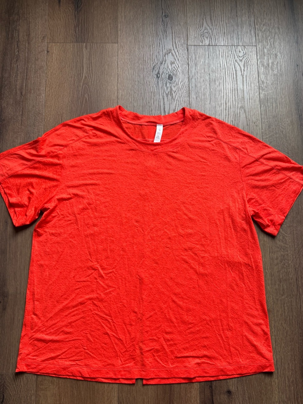 Lululemon Swiftly Tech Short Sleeve Women’s Size 10 Orange